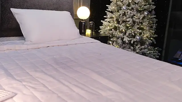 Snapshot of Ami_Katana chatting on December 2024 07:47:02 AM Ami Katana online show from December 2024 07:47:02 AM