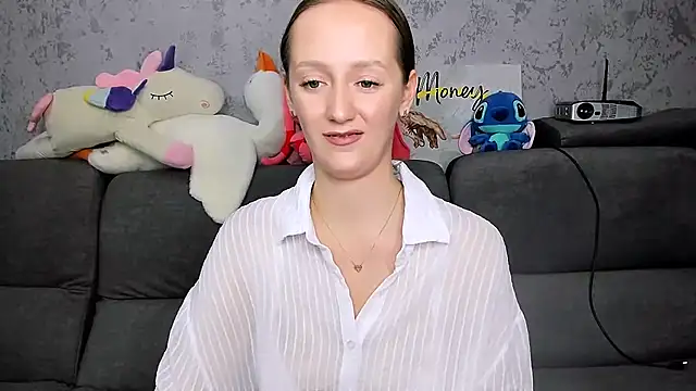 Snapshot of DreameSoul chatting on November 2025 03:05:01 PM DreameSoul online show from November 2025 03:05:01 PM