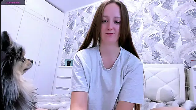 Snapshot of DreameSoul chatting on February 2026 05:49:01 AM DreameSoul online show from February 2026 05:49:01 AM