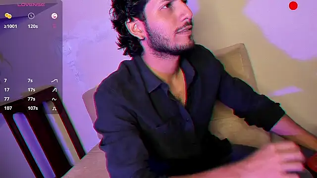 Snapshot of Nicholasrodrii chatting on December 2024 11:42:01 PM Nicholasrodrii online show from December 2024 11:42:01 PM