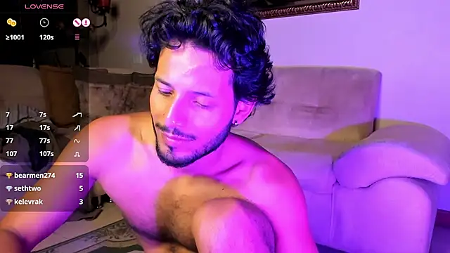 Snapshot of Nicholasrodrii chatting on February 2025 03:43:02 AM Nicholasrodrii online show from February 2025 03:43:02 AM