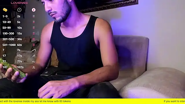 Snapshot of Nicholasrodrii chatting on February 2025 10:29:01 AM Nicholasrodrii online show from February 2025 10:29:01 AM