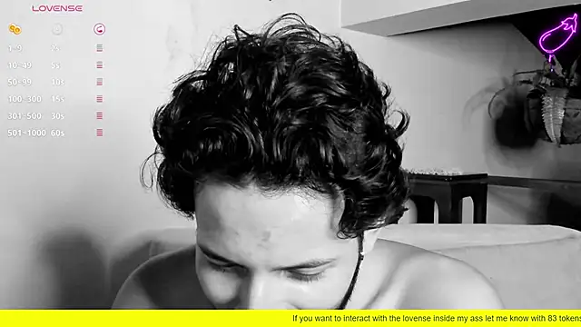 Snapshot of Nicholasrodrii chatting on February 2025 04:26:01 AM Nicholasrodrii online show from February 2025 04:26:01 AM