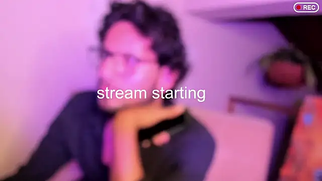 Snapshot of Nicholasrodrii chatting on March 2025 10:59:01 PM Nicholasrodrii online show from March 2025 10:59:01 PM