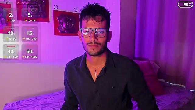 Snapshot of Nicholasrodrii chatting on January 2026 10:22:02 PM Nicholasrodrii online show from January 2026 10:22:02 PM