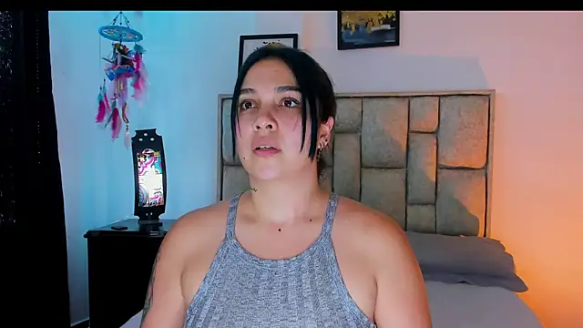 brianaGuzman online show from May 2026 05:34:02 PM