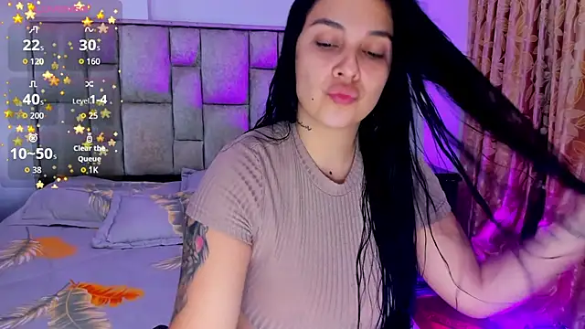 Snapshot of brianaGuzman chatting on July 2026 04:24:01 PM brianaGuzman online show from July 2026 04:24:01 PM