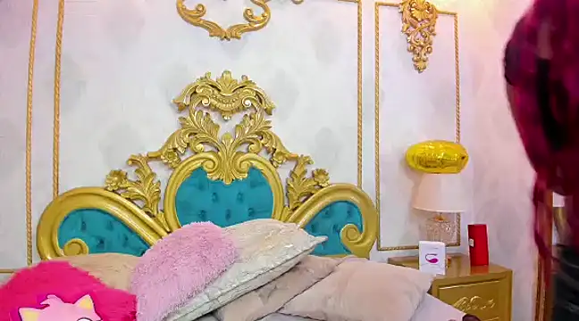 SalomeRestrepo online show from February 2025 05:01:01 AM