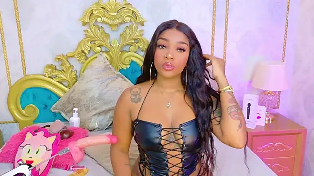 SalomeRestrepo online show from April 2026 04:21:02 AM