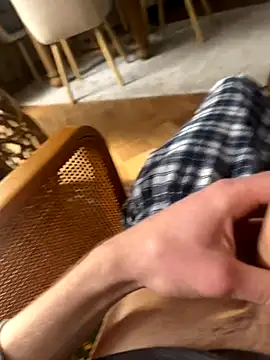 Snapshot of Jan4576 chatting on October 2025 10:59:02 AM Jan4576 online show from October 2025 10:59:02 AM