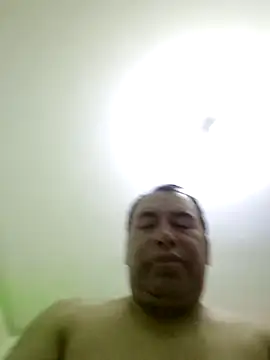 Snapshot of Piter1022 chatting on February 2026 12:42:02 AM Piter1022 online show from February 2026 12:42:02 AM