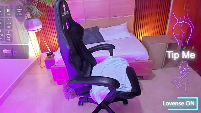 Snapshot of irantzu_hank chatting on February 2025 10:30:01 PM irantzu hank online show from February 2025 10:30:01 PM