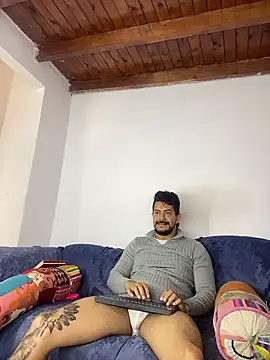 AndresSmith   online show from January 2026 05:18:02 PM