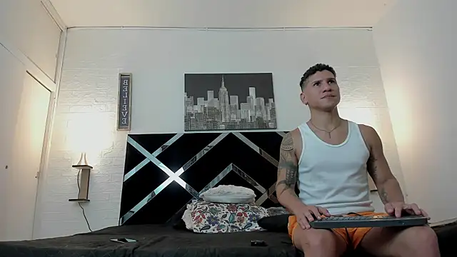 Snapshot of nakedfoam1 chatting on November 2025 05:01:02 AM nakedfoam1 online show from November 2025 05:01:02 AM