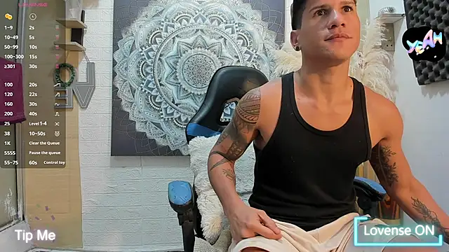 nakedfoam1 online show from February 2026 04:08:01 AM