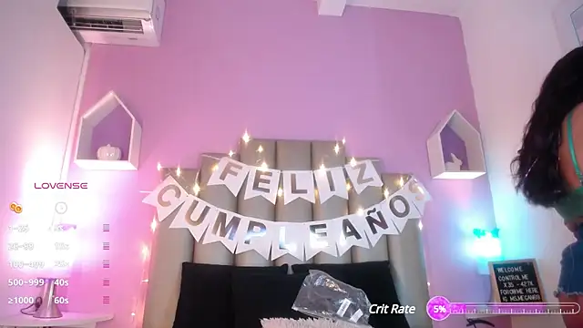 Snapshot of MeghanBurn chatting on January 2025 12:48:01 PM MeghanBurn online show from January 2025 12:48:01 PM