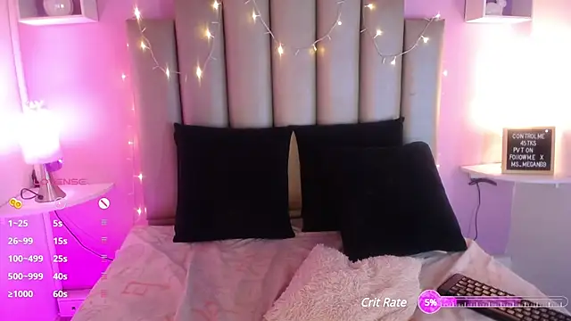 Snapshot of MeghanBurn chatting on February 2025 03:37:02 PM MeghanBurn online show from February 2025 03:37:02 PM