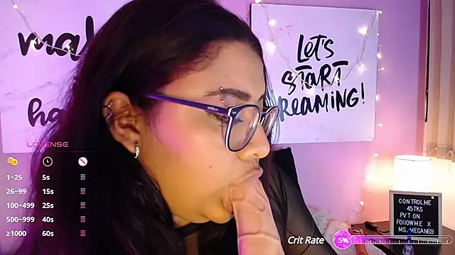 Snapshot of MeghanBurn chatting on March 2025 01:32:02 AM MeghanBurn online show from March 2025 01:32:02 AM