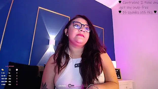 Snapshot of MeghanBurn chatting on March 2025 04:49:02 AM MeghanBurn online show from March 2025 04:49:02 AM