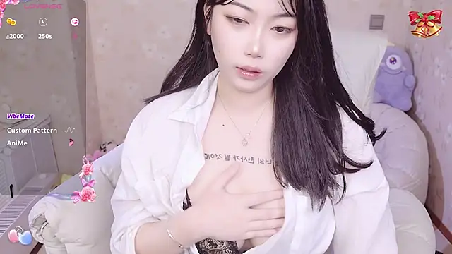 small bell online show from March 2025 01:32:02 AM