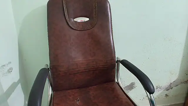 Snapshot of Srabontii chatting on March 2025 08:56:02 AM Srabontii online show from March 2025 08:56:02 AM