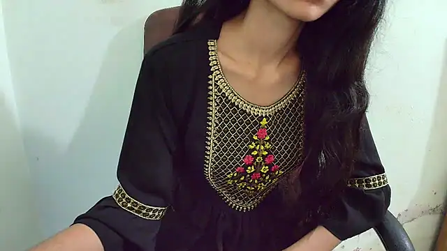 Snapshot of Srabontii chatting on March 2025 07:57:02 PM Srabontii online show from March 2025 07:57:02 PM