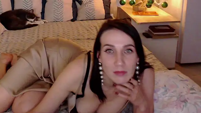 Snapshot of pepper_milf chatting on January 2025 01:06:02 PM pepper milf online show from January 2025 01:06:02 PM