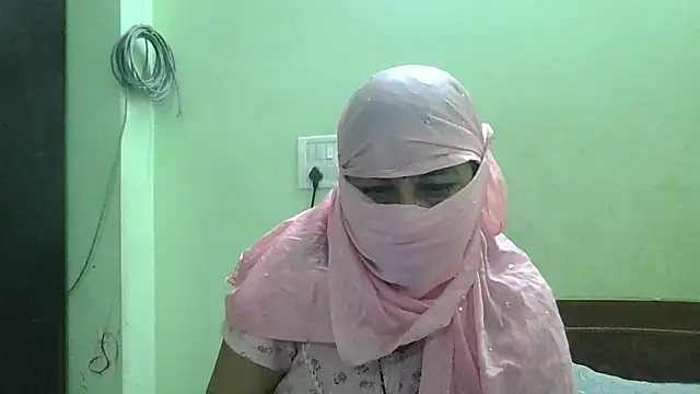 couplesuni online show from March 2025 11:17:02 AM