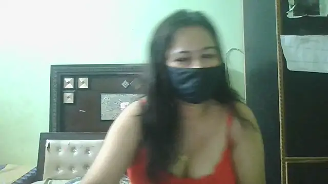couplesuni online show from May 2026 03:01:02 AM