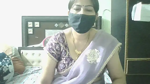 couplesuni online show from May 2026 10:47:01 AM