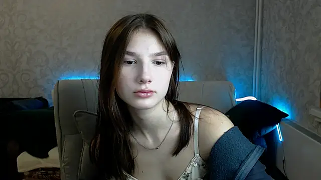 AnaHoney online show from February 2025 01:10:01 AM