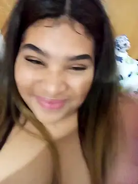 Snapshot of ambarlennoix chatting on December 2024 06:06:01 AM ambarlennoix online show from December 2024 06:06:01 AM