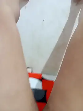 Snapshot of ambarlennoix chatting on November 2025 07:19:01 AM ambarlennoix online show from November 2025 07:19:01 AM