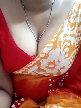 Snapshot of Lusty-siri chatting on January 2025 03:53:02 AM Lusty-siri online show from January 2025 03:53:02 AM