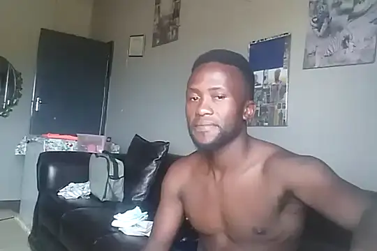 Snapshot of bull_Giant chatting on December 2024 11:46:01 AM bull Giant online show from December 2024 11:46:01 AM