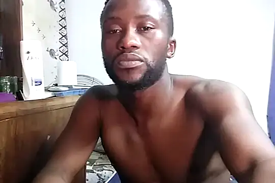 Snapshot of bull_Giant chatting on December 2024 02:13:01 AM bull Giant online show from December 2024 02:13:01 AM