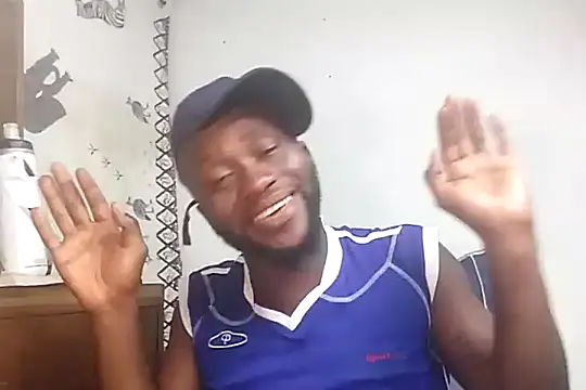 Snapshot of bull_Giant chatting on February 2025 01:23:02 AM bull Giant online show from February 2025 01:23:02 AM