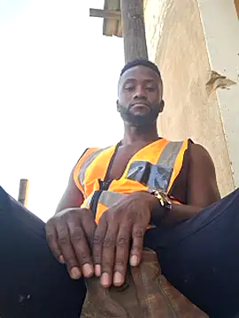 Snapshot of bull_Giant chatting on February 2025 04:36:01 PM bull Giant online show from February 2025 04:36:01 PM