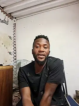 Snapshot of bull_Giant chatting on February 2025 02:47:02 AM bull Giant online show from February 2025 02:47:02 AM