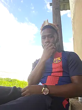 Snapshot of bull_Giant chatting on February 2025 03:08:02 PM bull Giant online show from February 2025 03:08:02 PM