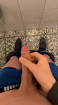 Snapshot of geilehecke1 chatting on March 2025 07:26:01 AM geilehecke1 online show from March 2025 07:26:01 AM