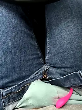 Snapshot of geilehecke1 chatting on November 2025 07:31:02 AM geilehecke1 online show from November 2025 07:31:02 AM