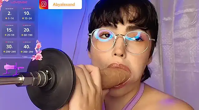 Snapshot of baby_alexx chatting on December 2024 06:20:01 AM baby alexx online show from December 2024 06:20:01 AM