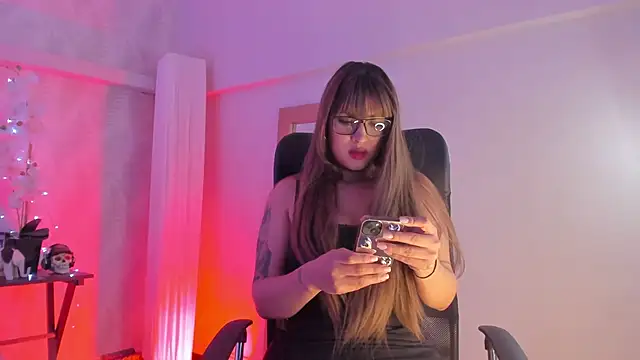 Snapshot of CyntiaAdams chatting on March 2025 12:20:01 PM CyntiaAdams online show from March 2025 12:20:01 PM