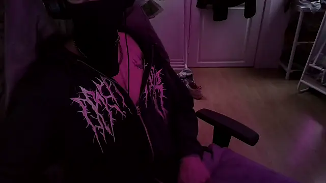 JackBeASlut online show from December 2024 02:02:01 PM