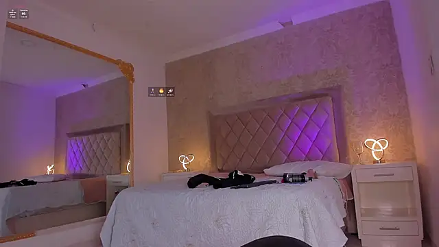 Snapshot of LiaFlowers chatting on January 2025 02:41:01 AM LiaFlowers online show from January 2025 02:41:01 AM