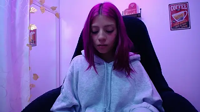 HORNET  online show from December 2024 12:03:01 PM