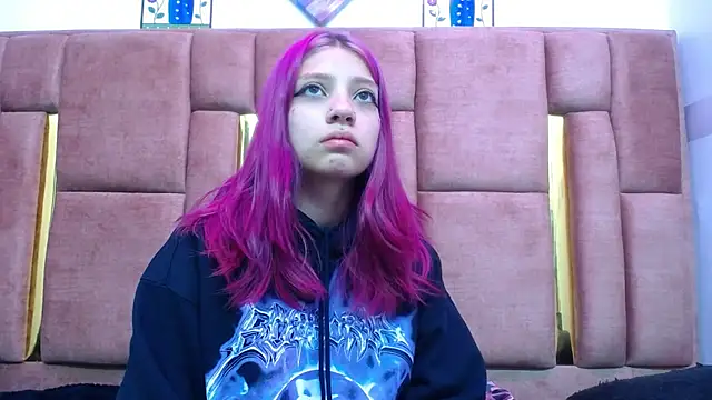 HORNET  online show from December 2024 04:12:02 AM