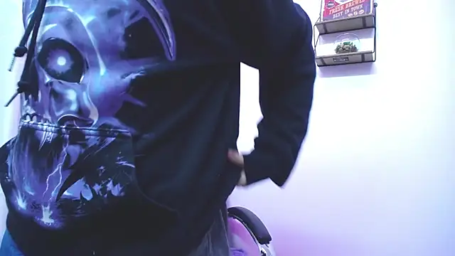 HORNET  online show from February 2025 12:47:02 PM