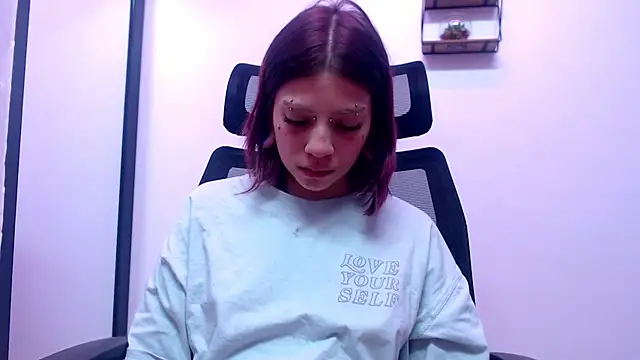 HORNET  online show from September 2025 03:08:02 AM